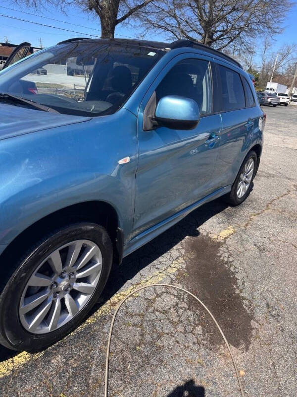 2011 Mitsubishi Outlander Sport SE