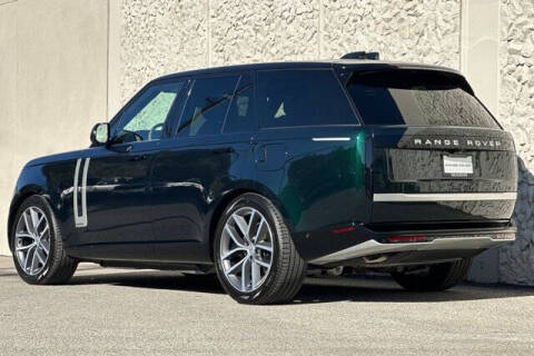 2025 Land Rover Range Rover P550e Autobiography