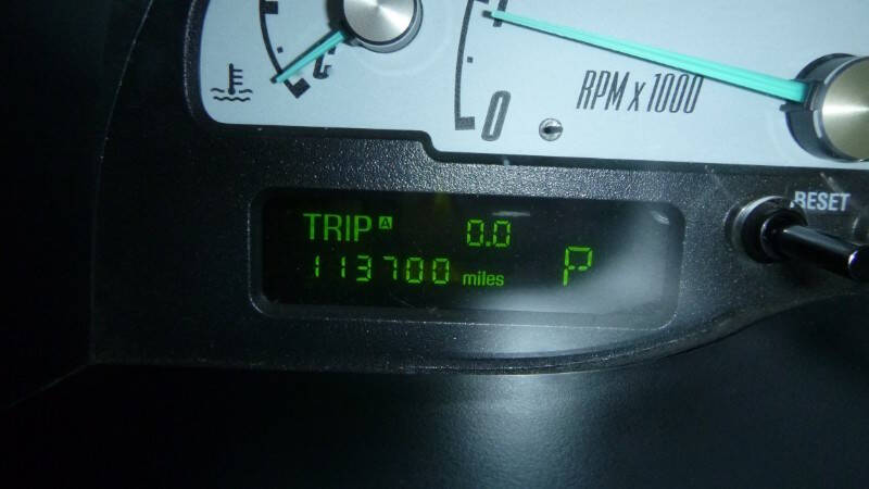 2002 Ford Thunderbird Deluxe