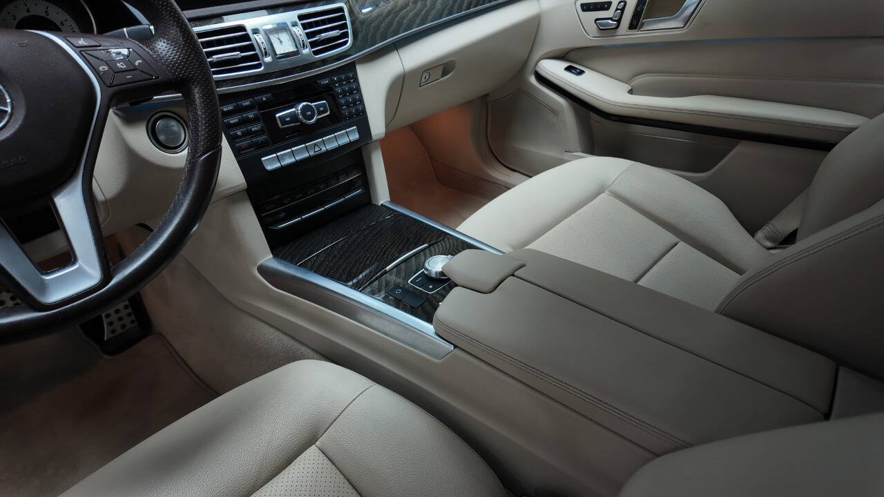 2015 Mercedes-Benz E-Class 46