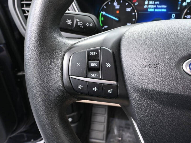 2021 Ford Escape Hybrid SE