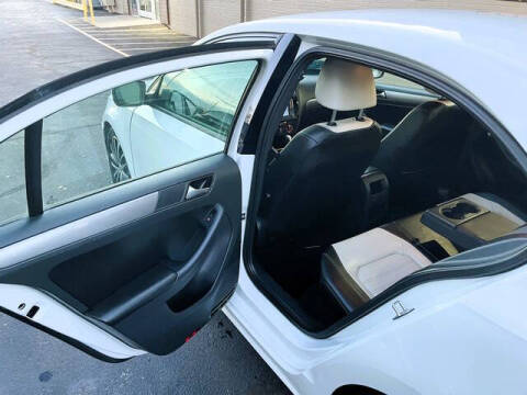 2016 Volkswagen Jetta 1.8T Sport