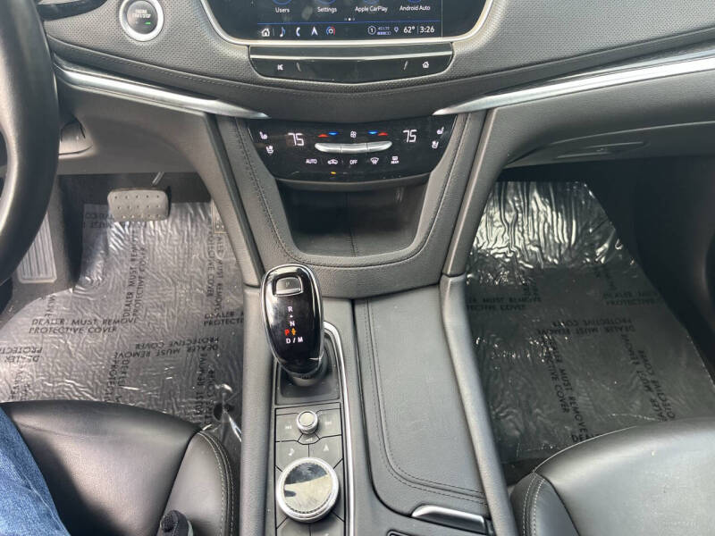 2023 Cadillac XT5 Premium Luxury