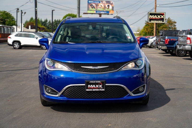 2020 Chrysler Pacifica Touring L