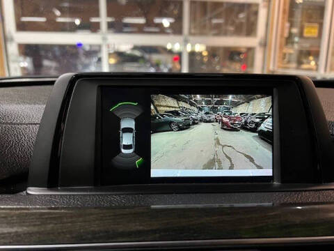 2018 BMW 3 Series 330i xDrive