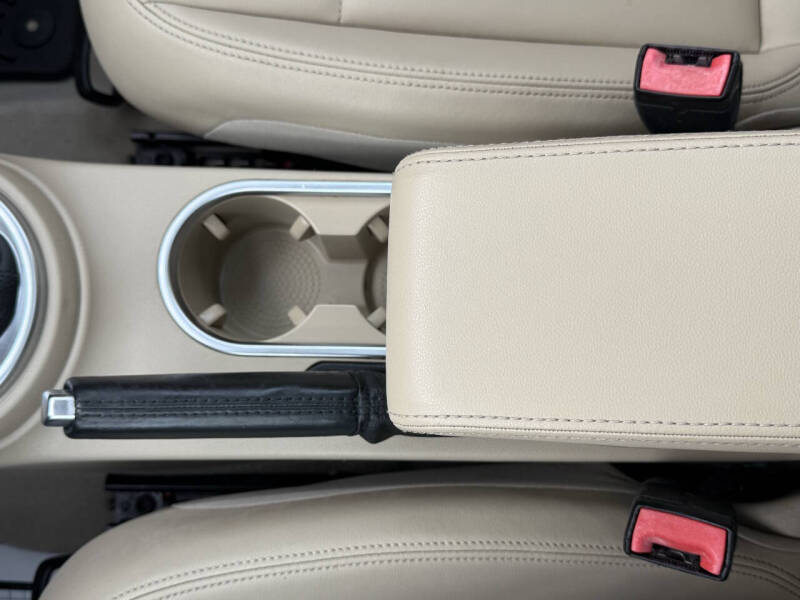 2014 Volkswagen Beetle 1.8T PZEV