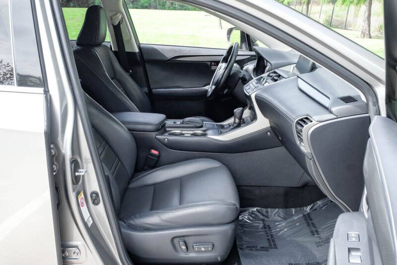 2016 Lexus NX 200t