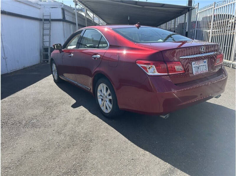 2011 Lexus ES 350