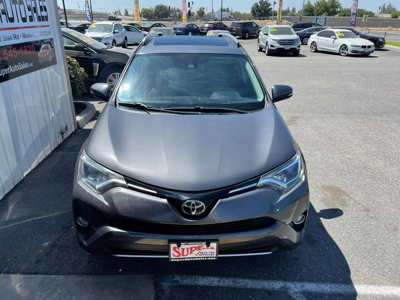 2018 Toyota RAV4 for sale at Super Auto Sales Modesto in Modesto, CA