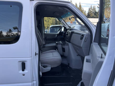 2010 Ford E-Series E-150