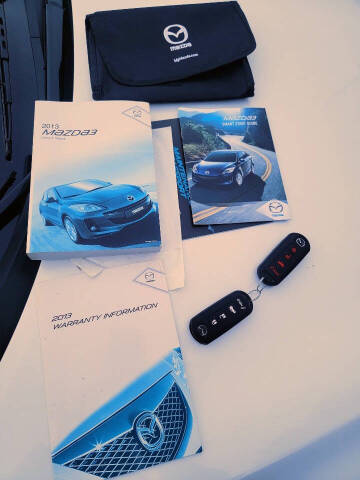 2013 Mazda MAZDA3 i Touring