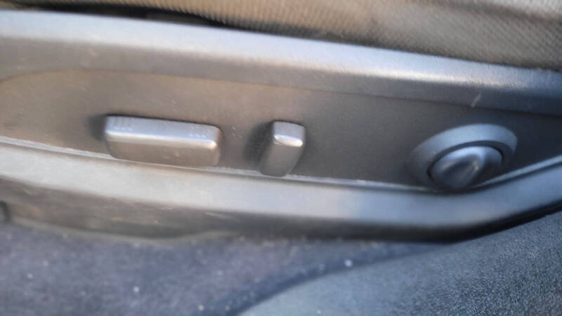 2011 Chevrolet Traverse LT