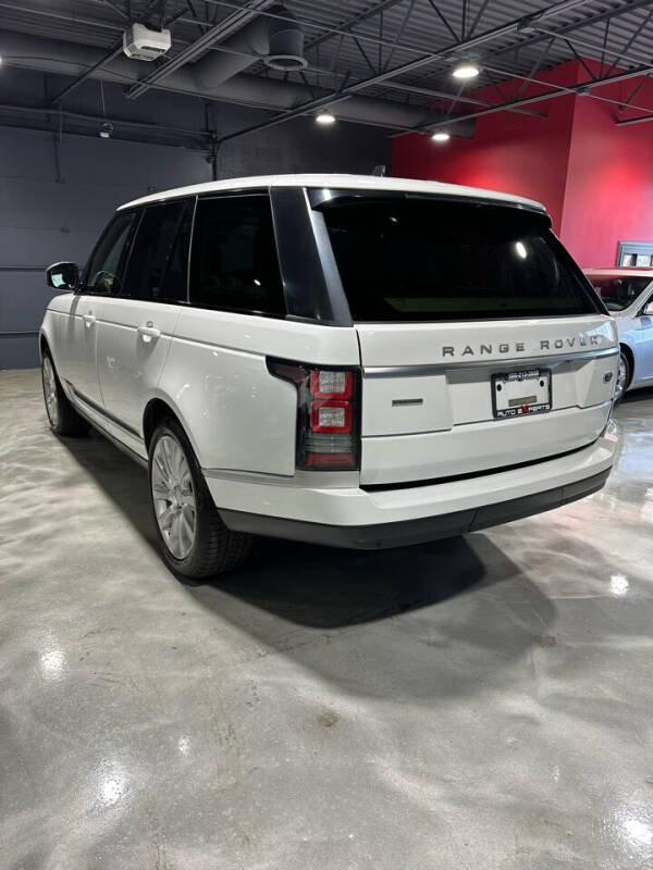 2015 Land Rover Range Rover Supercharged photo 5