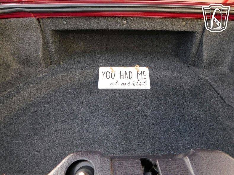 2004 Ford Thunderbird Deluxe