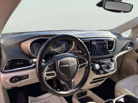 2019 Chrysler Pacifica Touring L Plus