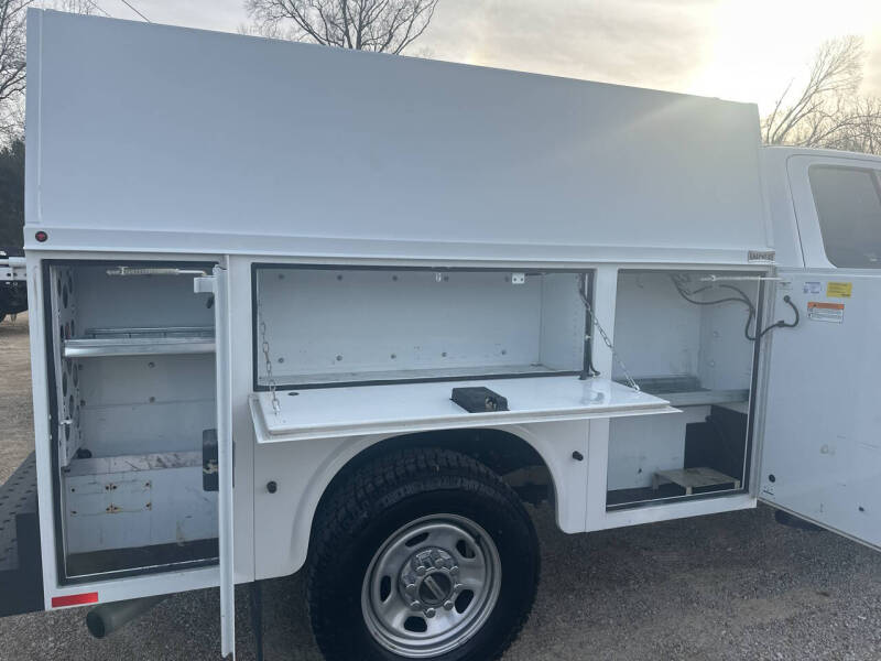 2022 Ford F-350 Super Duty XL