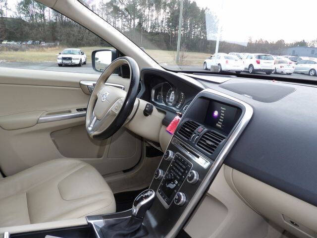 2015 Volvo XC60 T5 Platinum