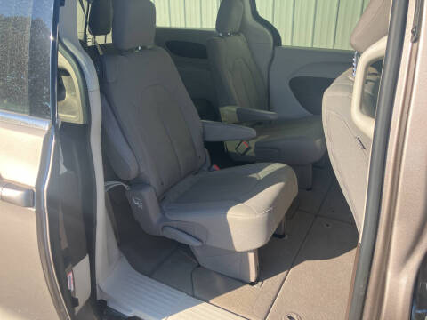 2017 Chrysler Pacifica Touring