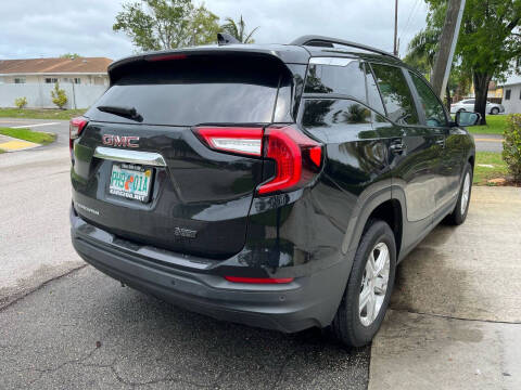 2024 GMC Terrain SLE