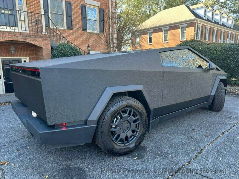 2024 Tesla Cybertruck