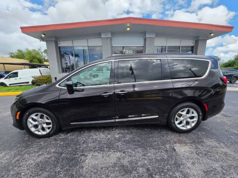 2017 Chrysler Pacifica