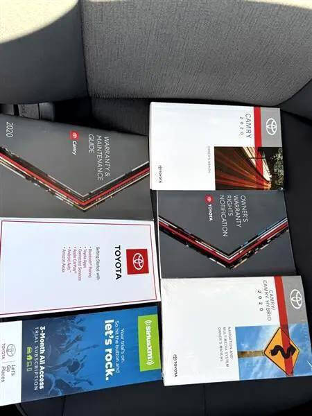 2020 Toyota Camry LE