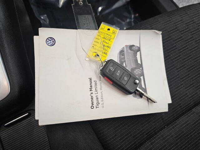 2018 Volkswagen Tiguan Limited 2.0T 4Motion