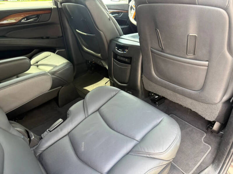 2017 Cadillac Escalade ESV Premium Luxury