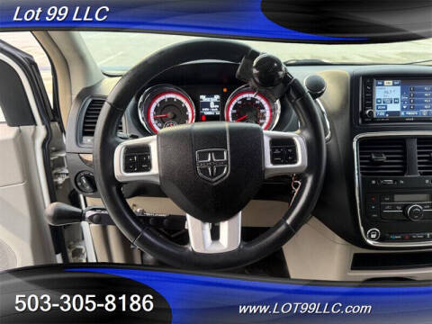 2011 Dodge Grand Caravan Crew