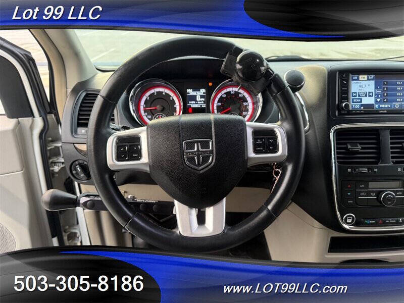2011 Dodge Grand Caravan Crew