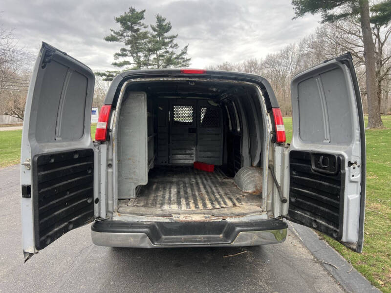 2016 GMC Savana 2500