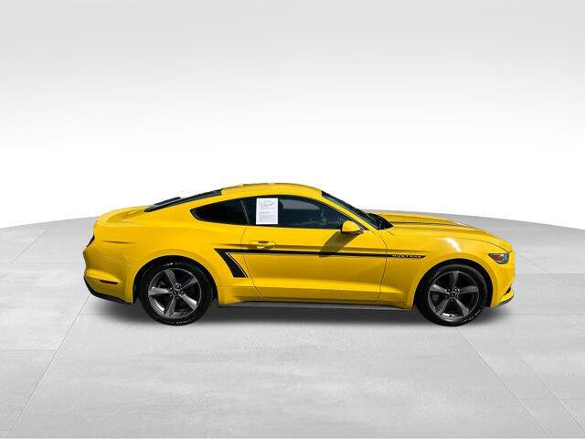 2015 Ford Mustang EcoBoost Premium