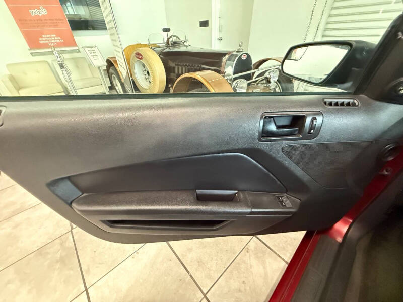 2014 Ford Mustang V6 Premium