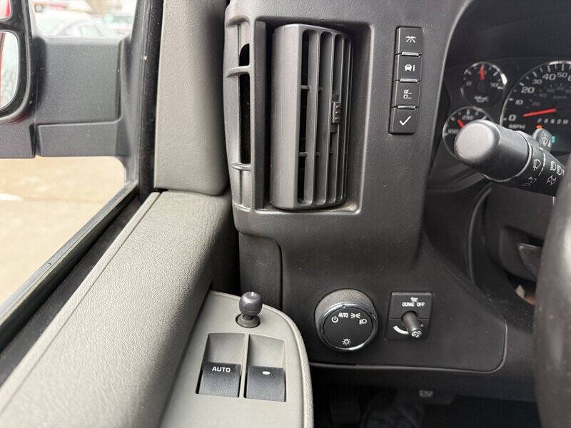 2016 GMC Savana 3500