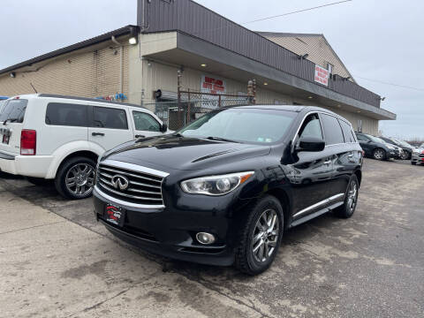2015 Infiniti QX60 for sale at Six Brothers Mega Lot in Youngstown OH