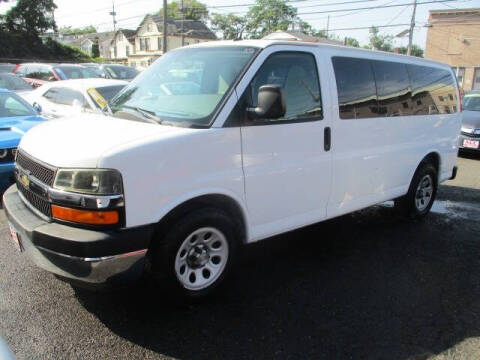 2011 Chevrolet Express LT 1500