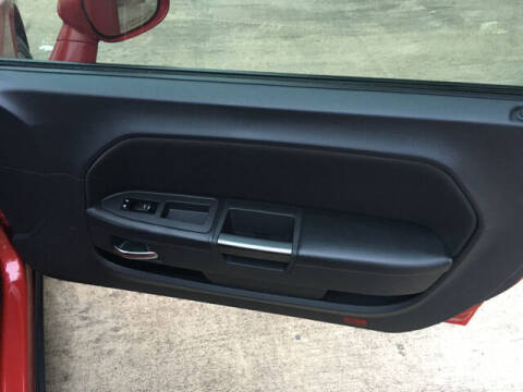 2013 Dodge Challenger SXT