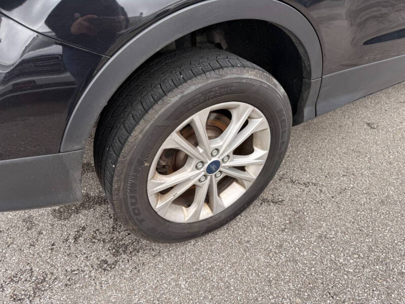 2019 Ford Escape S