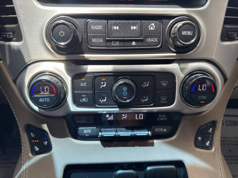 2017 GMC Yukon XL SLT