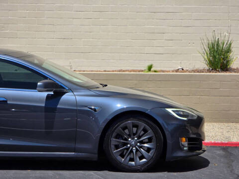 2016 Tesla Model S