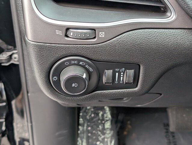 2021 Jeep Cherokee Latitude Plus