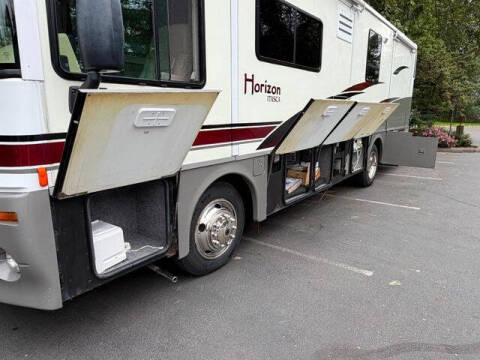 2002 Freightliner XC Chassis