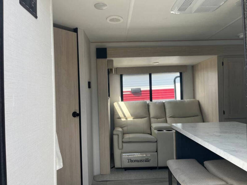 2025 Prime Time RV Avenger