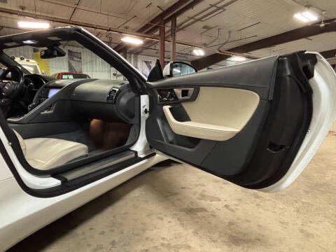 2014 Jaguar F-TYPE