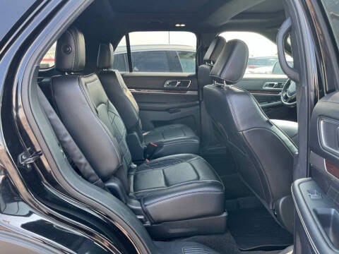 2018 Ford Explorer Platinum