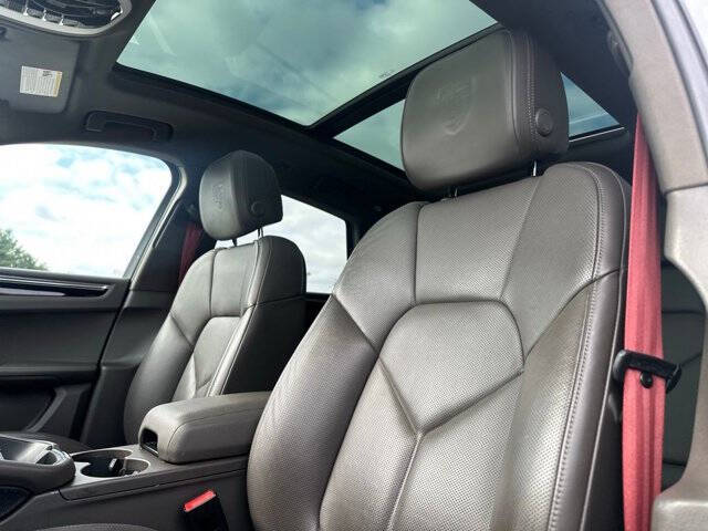 2023 Porsche Macan