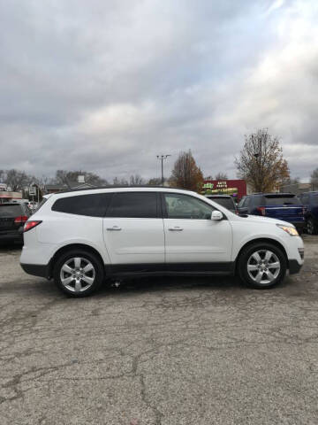 2017 Chevrolet Traverse LT