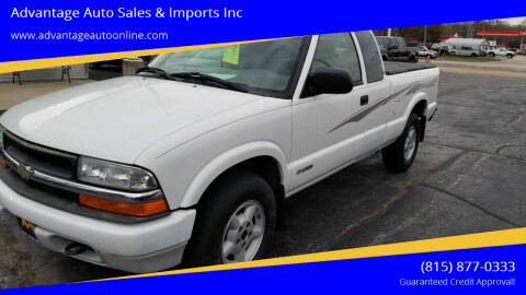 2000 Chevrolet S-10 for sale at Advantage Auto Sales & Imports Inc in Loves Park IL