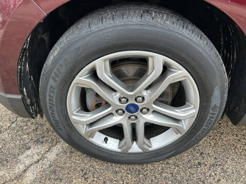 2017 Ford Edge Titanium