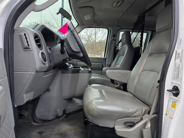 2013 Ford E-Series E-250